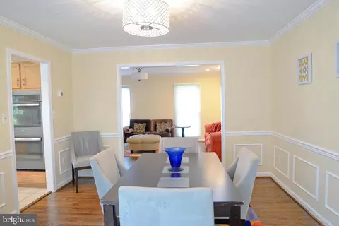 Dining - 2124 Cherry Leaf Ln, Silver Spring, MD 20906 photo 2 of 2