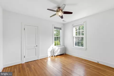 Bedroom - 710 Wayne Ave, Silver Spring, MD 20910 photo 6 of 8