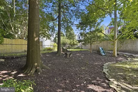 Exterior - 710 Wayne Ave, Silver Spring, MD 20910 photo 6 of 7