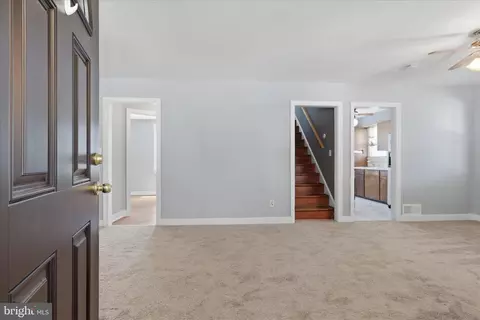 Entry Way - 2806 Urbana Dr, Silver Spring, MD 20906 photo 1 of 6
