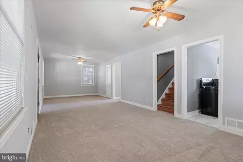 Entry Way - 2806 Urbana Dr, Silver Spring, MD 20906 photo 2 of 6