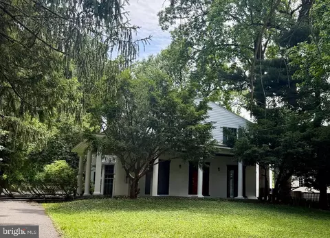 3210 University Blvd W, Kensington, MD 20895