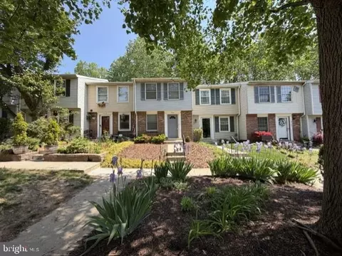 19136 Partridge Wood Dr, Germantown, MD 20874