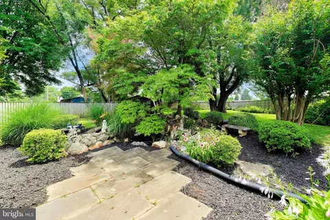 Exterior - 17105 Macduff Ave, Olney, MD 20832 photo 7 of 11