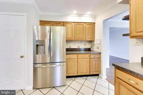 Kitchen - 17105 Macduff Ave, Olney, MD 20832 photo 3 of 5