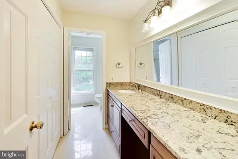 Bath - 17105 Macduff Ave, Olney, MD 20832 photo 5 of 8