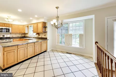 Kitchen - 17105 Macduff Ave, Olney, MD 20832 photo 4 of 5