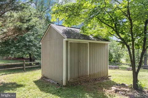 Other - 6 Tom Fox Ct, Poolesville, MD 20837 photo 12 of 25