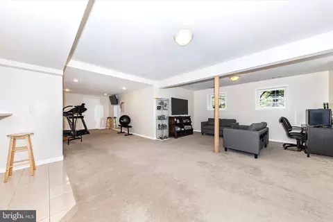 Other - 6 Tom Fox Ct, Poolesville, MD 20837 photo 8 of 25
