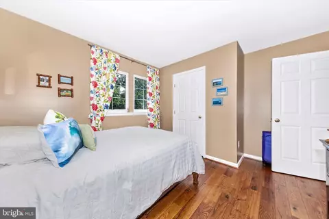 Bedroom - 6 Tom Fox Ct, Poolesville, MD 20837 photo 3 of 7