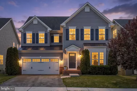 4203 Camberwell Ln, Burtonsville, MD 20866