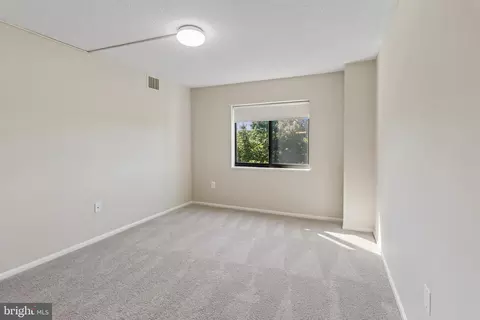 Bedroom - 15107 Interlachen Dr #2-620, Silver Spring, MD 20906 photo 2 of 4