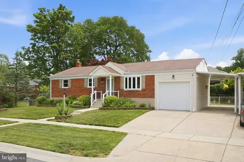 Exterior - 10713 Gregory St, Silver Spring, MD 20901 photo 4 of 5