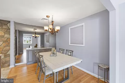 Dining - 10713 Gregory St, Silver Spring, MD 20901 photo 2 of 3