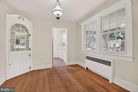 702 Mcneill Rd, Silver Spring, MD 20910 photo 6