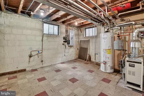 702 Mcneill Rd, Silver Spring, MD 20910 photo 21