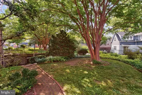 702 Mcneill Rd, Silver Spring, MD 20910 photo 24
