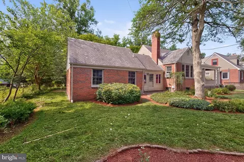 702 Mcneill Rd, Silver Spring, MD 20910 photo 30