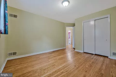 Bedroom - 11003 Wheeler Dr, Silver Spring, MD 20901 photo 1 of 8