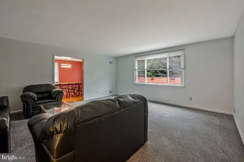 Living - 11003 Wheeler Dr, Silver Spring, MD 20901 photo 1 of 4