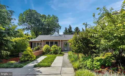 4804 Morgan Dr, Chevy Chase, MD 20815