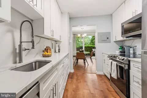 7501 Democracy Blvd #B-123, Bethesda, MD 20817