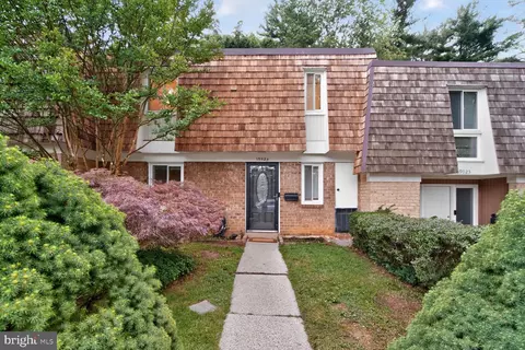 19025 Coltfield Ct, Gaithersburg, MD 20886