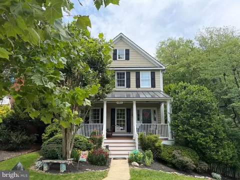 465 Tschiffely Square Rd, Gaithersburg, MD 20878