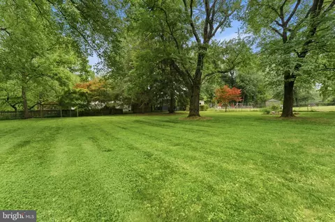 Exterior - 12719 Two Farm Dr, Silver Spring, MD 20904 photo 6 of 9
