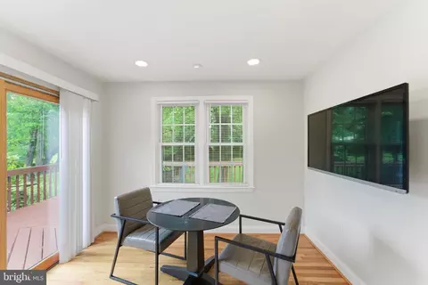 Dining - 12719 Two Farm Dr, Silver Spring, MD 20904 photo 6 of 6