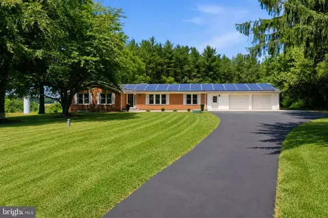 1411 Brighton Dam Rd, Brookeville, MD 20833