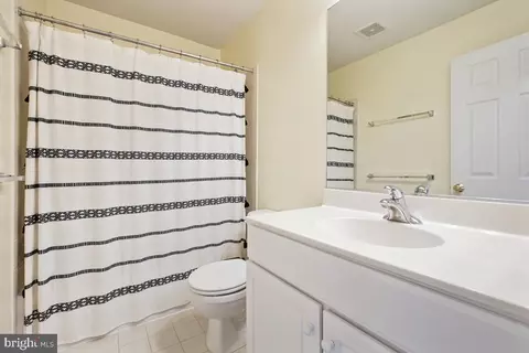 Bath - 11428 Grandview Ave, Wheaton, MD 20902 photo 4 of 4