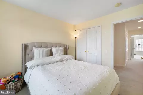 Bedroom - 11428 Grandview Ave, Wheaton, MD 20902 photo 6 of 6