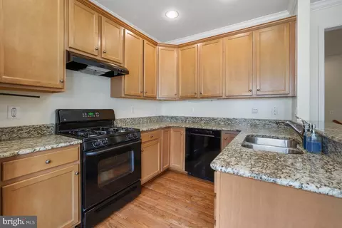 Kitchen - 11428 Grandview Ave, Wheaton, MD 20902 photo 2 of 4