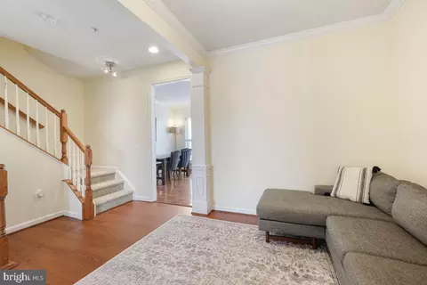 Entry Way - 11428 Grandview Ave, Wheaton, MD 20902 photo 8 of 10