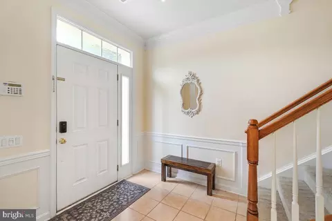 Entry Way - 11428 Grandview Ave, Wheaton, MD 20902 photo 2 of 10
