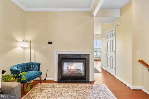 Entry Way - 11428 Grandview Ave, Wheaton, MD 20902 photo 7 of 10