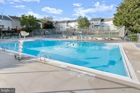 Exterior - 1842 Bronzegate Blvd #191, Silver Spring, MD 20904 photo 7 of 9