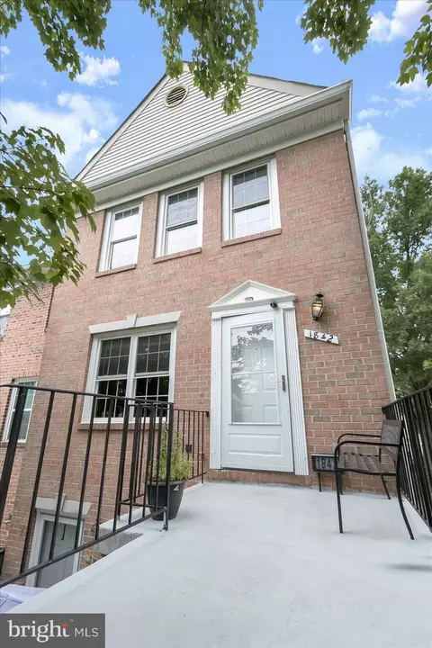 Exterior - 1842 Bronzegate Blvd #191, Silver Spring, MD 20904 photo 3 of 9