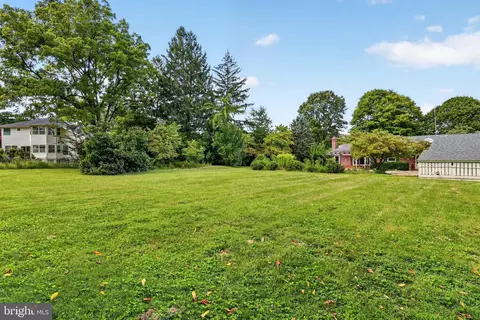 Exterior - 805 Orchard Way, Silver Spring, MD 20904 photo 7 of 15
