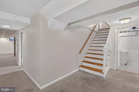 Entry Way - 805 Orchard Way, Silver Spring, MD 20904 photo 2 of 3