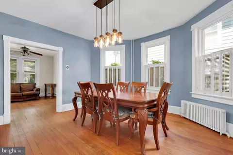 Dining - 13 Cedar Ave, Gaithersburg, MD 20877 photo 1 of 1