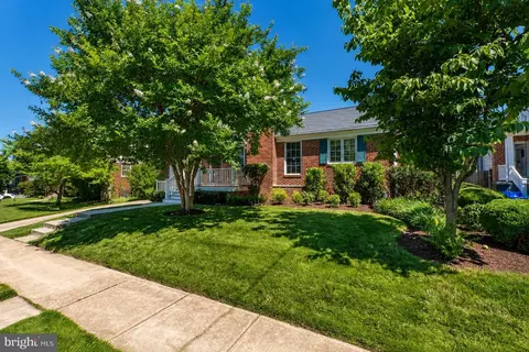 4909 Aurora Dr, Kensington, MD 20895
