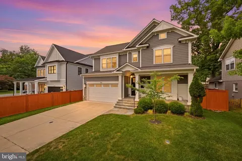 4415 Colchester Dr, Kensington, MD 20895