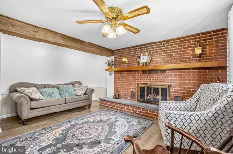 Living - 4116 Fogel Ln, Silver Spring, MD 20906 photo 2 of 2