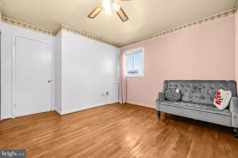 Bedroom - 4116 Fogel Ln, Silver Spring, MD 20906 photo 2 of 6