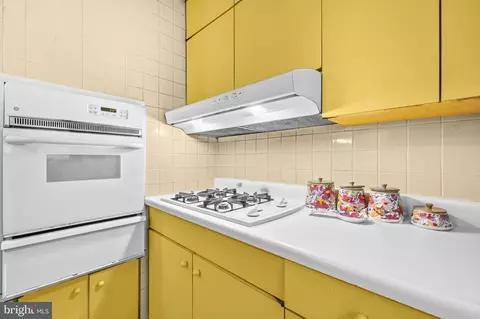 Kitchen - 4116 Fogel Ln, Silver Spring, MD 20906 photo 2 of 4