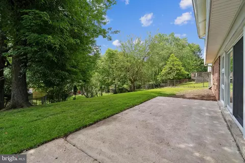 Exterior - 2806 Vixen Ln, Silver Spring, MD 20906 photo 2 of 14