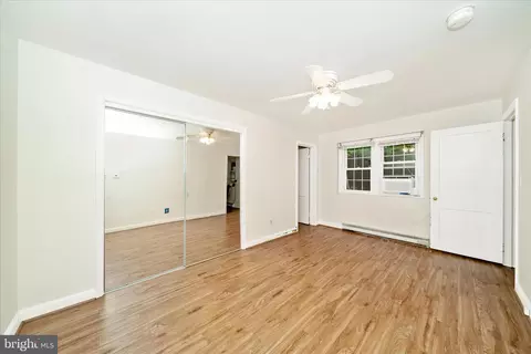 Bedroom - 25930 Ridge Rd, Damascus, MD 20872 photo 6 of 6