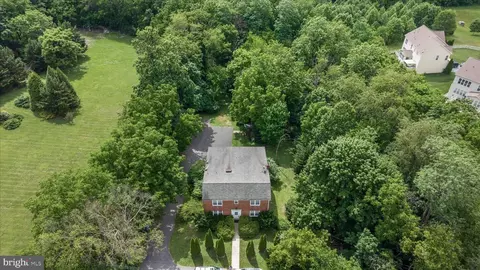 View/Area - 25930 Ridge Rd, Damascus, MD 20872 photo 1 of 2